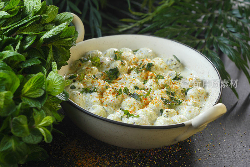 泡莲子(Makhana) Raita